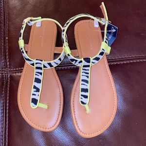 GIRLS FADED GLORY ANIMAL PRINT SANDALS SIZE 4 NEW WITH TAGS